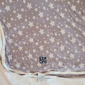 Kicked Pants NWOT grey bamboo star blanket